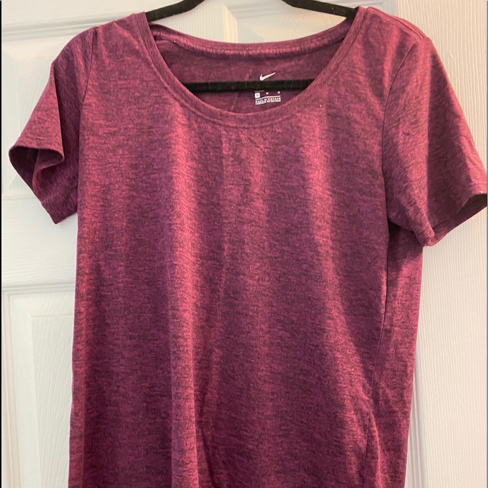 Nike T-shirt